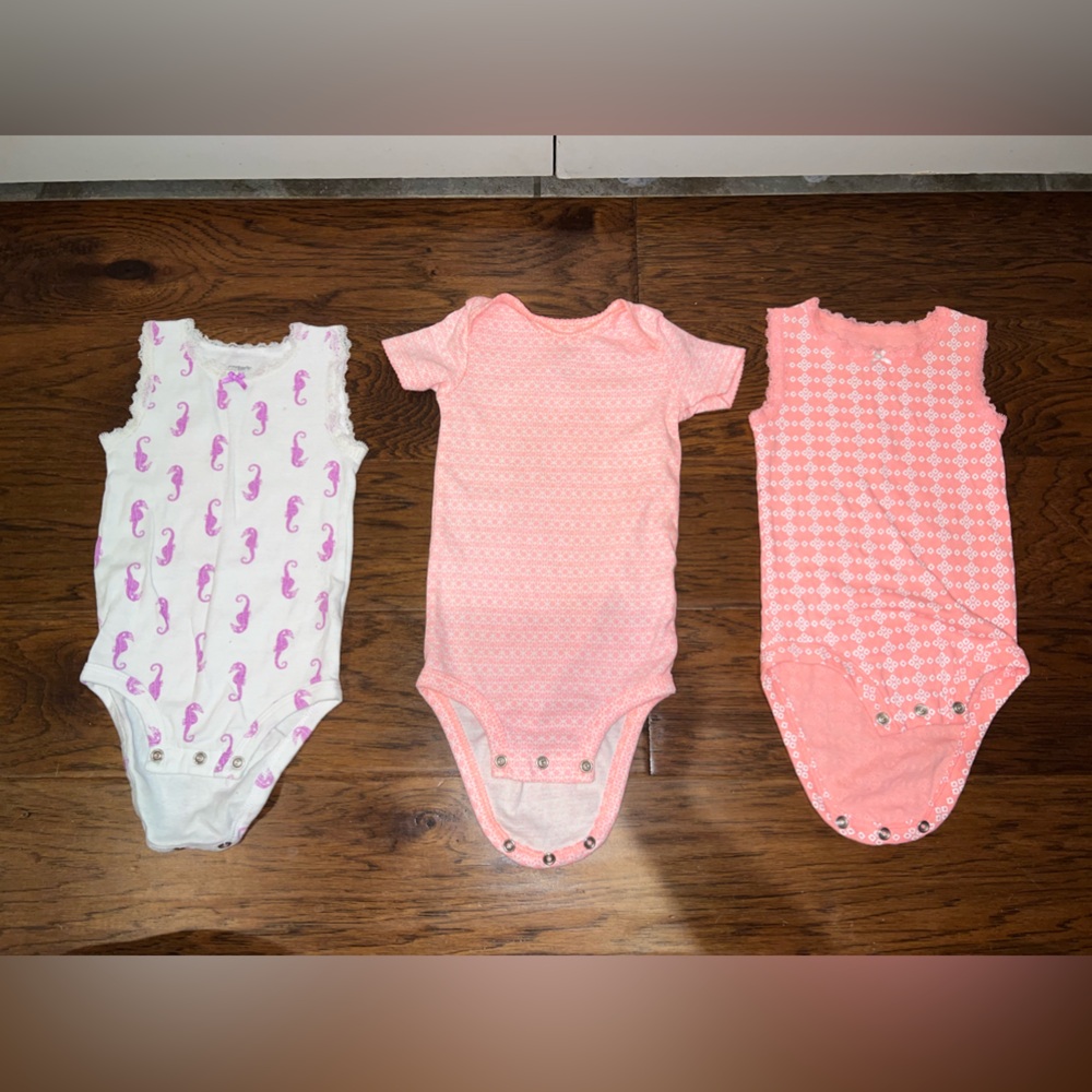 Carters - Short Sleeve and Tank Top Onesie Bundle (3) - 12 months